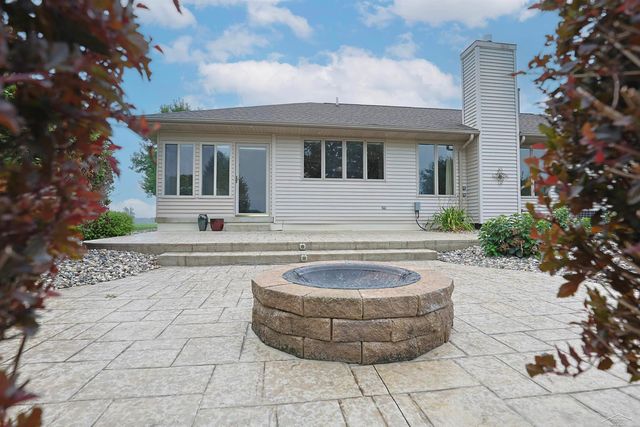 1349 Kennely Road, Saginaw, MI 48609