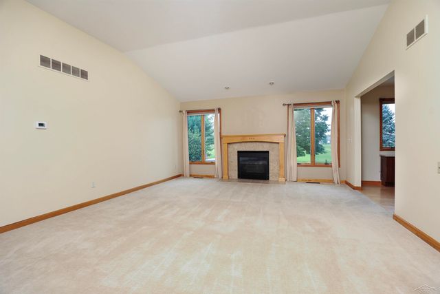 1349 Kennely Road, Saginaw, MI 48609