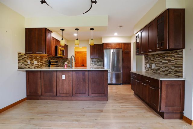 1349 Kennely Road, Saginaw, MI 48609