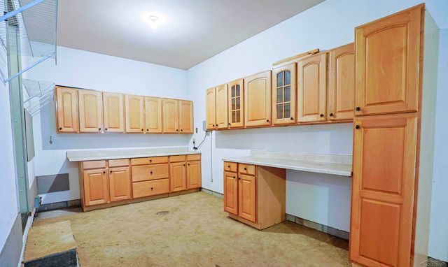 1349 Kennely Road, Saginaw, MI 48609