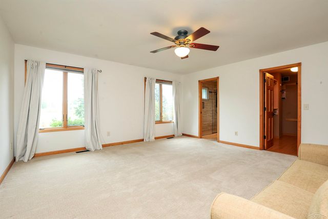 1349 Kennely Road, Saginaw, MI 48609