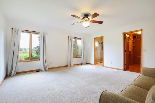 1349 Kennely Road, Saginaw, MI 48609