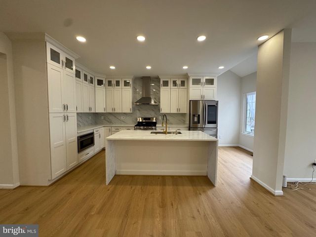 25192 WHIPPOORWILL TER, Chantilly, VA 20152