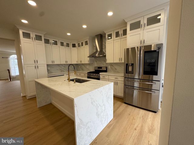 25192 WHIPPOORWILL TER, Chantilly, VA 20152