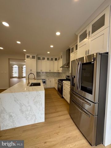 25192 WHIPPOORWILL TER, Chantilly, VA 20152