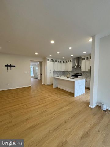 25192 WHIPPOORWILL TER, Chantilly, VA 20152