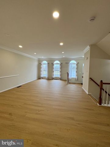 25192 WHIPPOORWILL TER, Chantilly, VA 20152