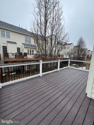 25192 WHIPPOORWILL TER, Chantilly, VA 20152