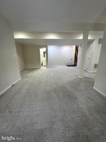 25192 WHIPPOORWILL TER, Chantilly, VA 20152