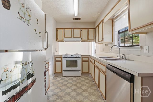 105 Windmill Lane, Savannah, GA 31419