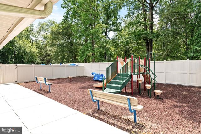 66 MULBERRY CT, Hamilton, NJ 08619