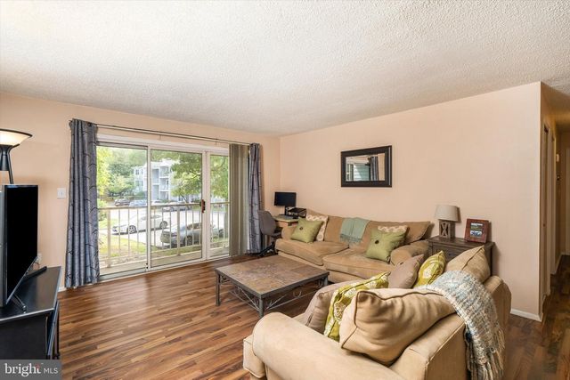 66 MULBERRY CT, Hamilton, NJ 08619