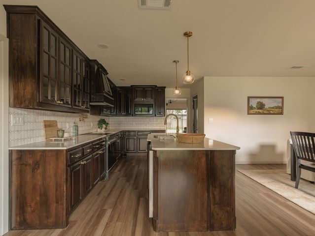 110 Oakmont Drive, Trophy Club, TX 76262