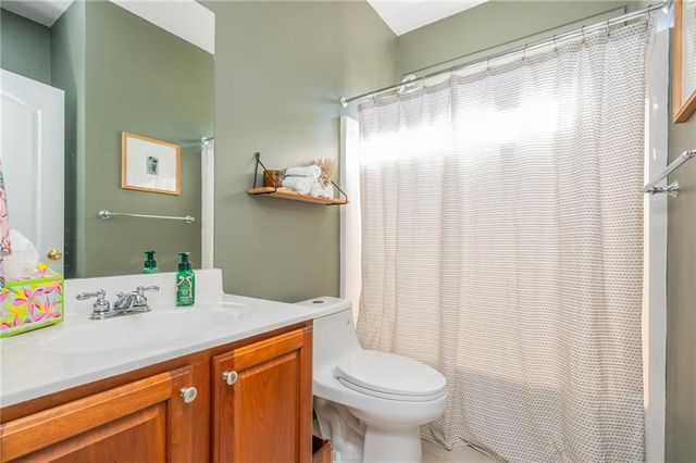 405 Edgebrooke Lane, Woodstock, GA 30188