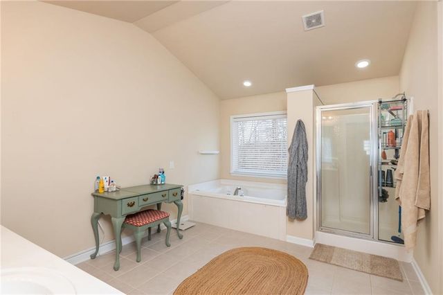 405 Edgebrooke Lane, Woodstock, GA 30188