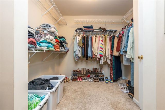 405 Edgebrooke Lane, Woodstock, GA 30188