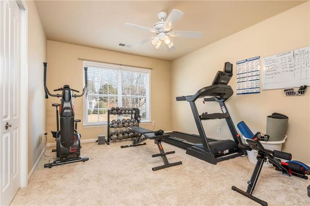 405 Edgebrooke Lane, Woodstock, GA 30188