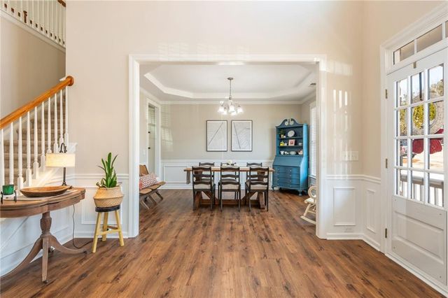 405 Edgebrooke Lane, Woodstock, GA 30188