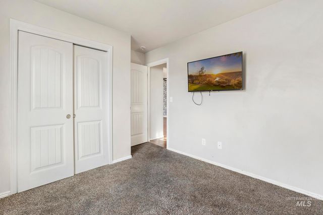 792 Birchwood Rd, Twin Falls, ID 83301