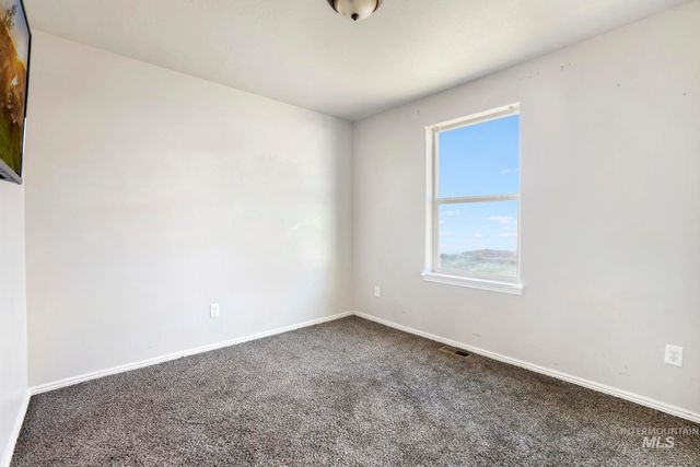 792 Birchwood Rd, Twin Falls, ID 83301