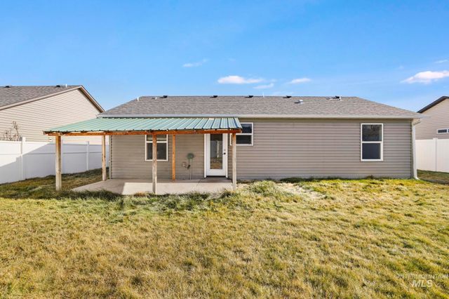 792 Birchwood Rd, Twin Falls, ID 83301