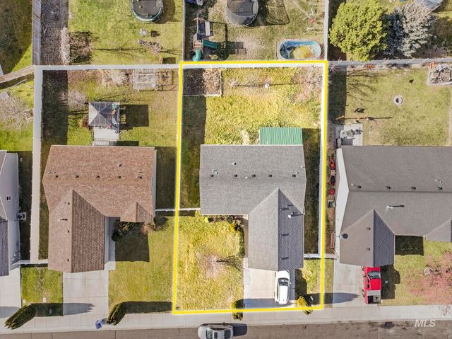 792 Birchwood Rd, Twin Falls, ID 83301