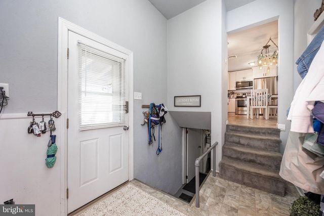 400 AMITY PARK RD, Douglassville, PA 19518
