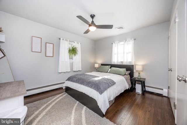 400 AMITY PARK RD, Douglassville, PA 19518