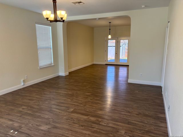 11639 Valley, San Antonio, TX 78245