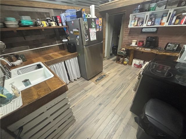 1212 Madison 2755, Kingston, AR 72742