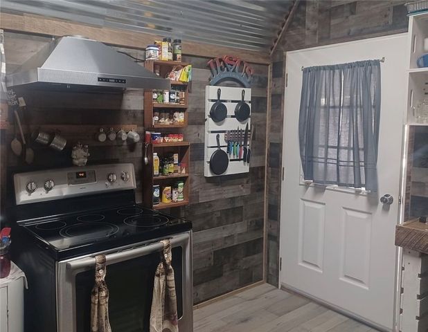 1212 Madison 2755, Kingston, AR 72742