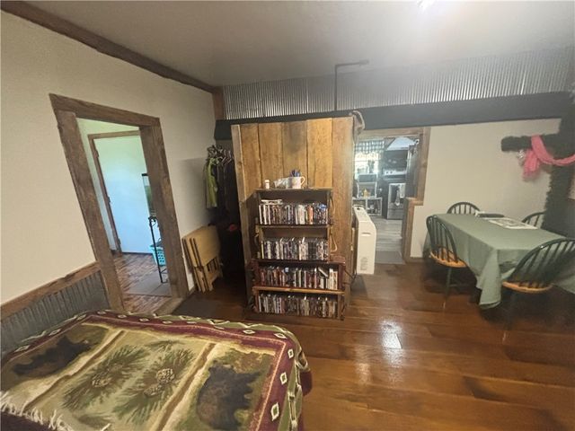 1212 Madison 2755, Kingston, AR 72742