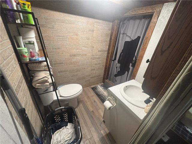 1212 Madison 2755, Kingston, AR 72742