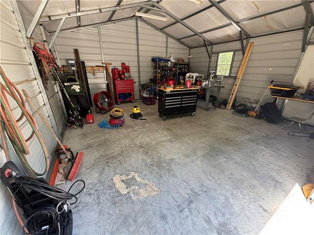 1212 Madison 2755, Kingston, AR 72742