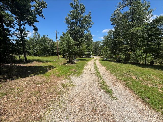 1212 Madison 2755, Kingston, AR 72742