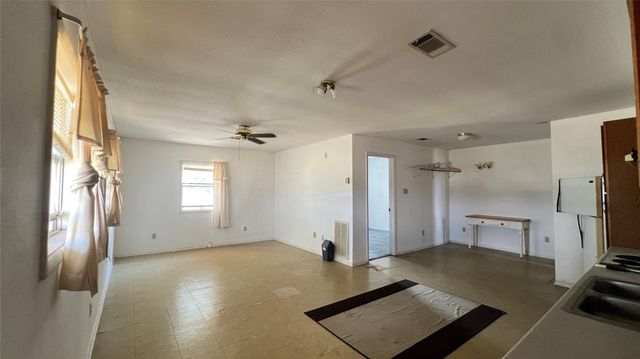 1421 Highway 36 N, Rosenberg, TX 77471