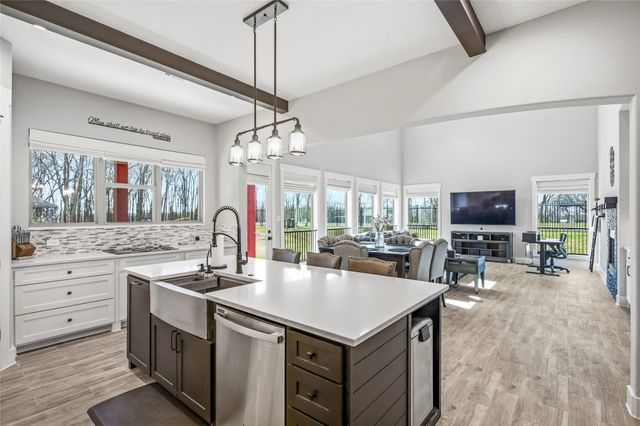 216 Glen Ellen Road, Pottsboro, TX 75076