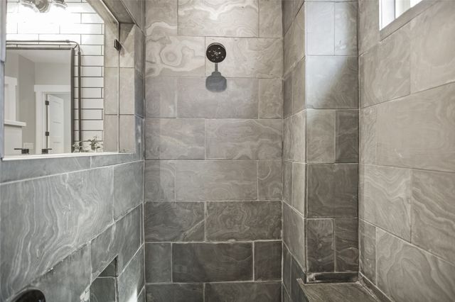 216 Glen Ellen Road, Pottsboro, TX 75076