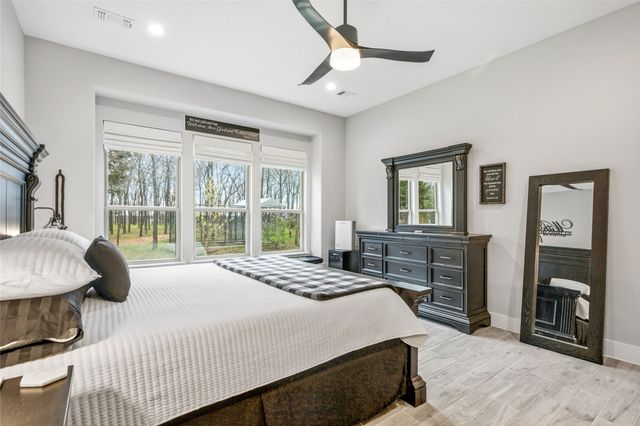 216 Glen Ellen Road, Pottsboro, TX 75076