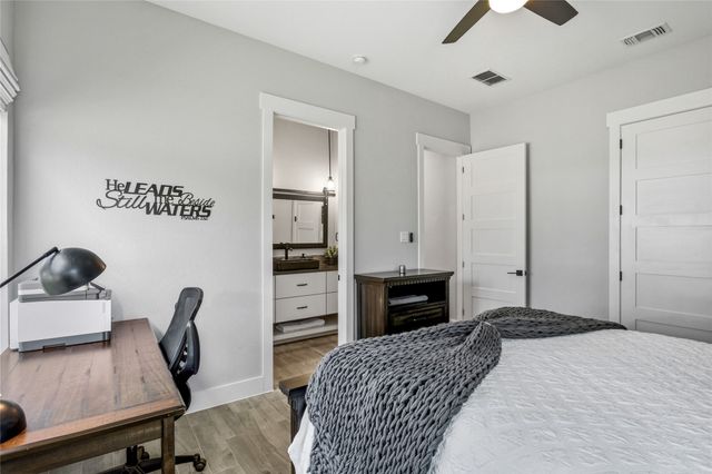 216 Glen Ellen Road, Pottsboro, TX 75076