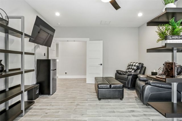 216 Glen Ellen Road, Pottsboro, TX 75076