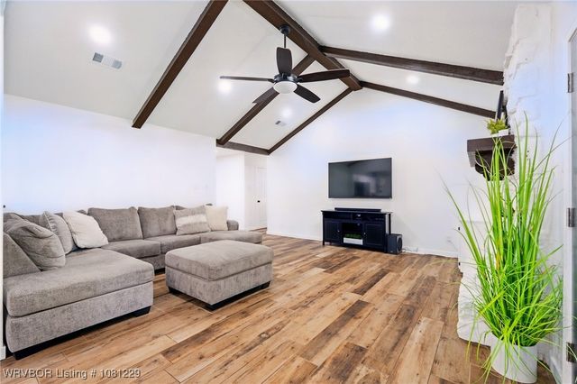 9010 Skypark Drive, Fort Smith, AR 72903