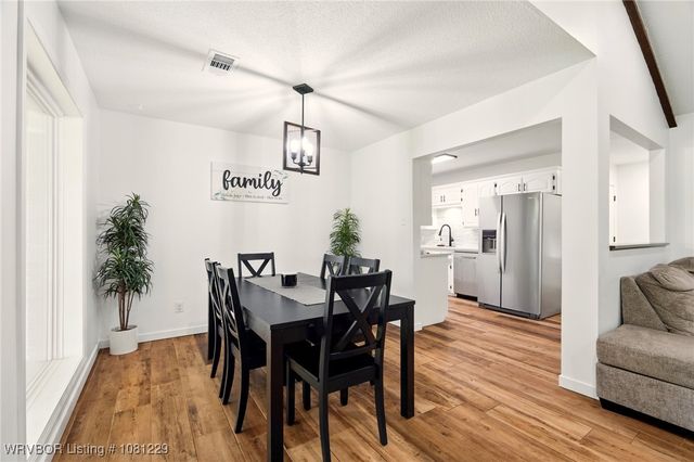 9010 Skypark Drive, Fort Smith, AR 72903