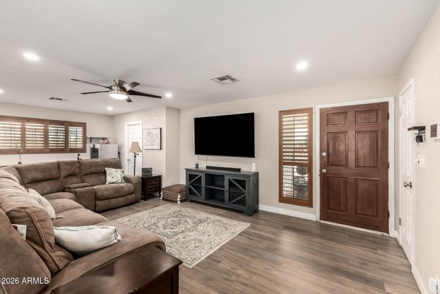 4208 N 79TH Avenue, Phoenix, AZ 85033