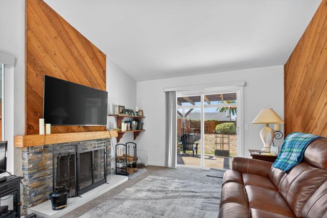 1461 Autumn Woods Pl., Escondido, CA 92029