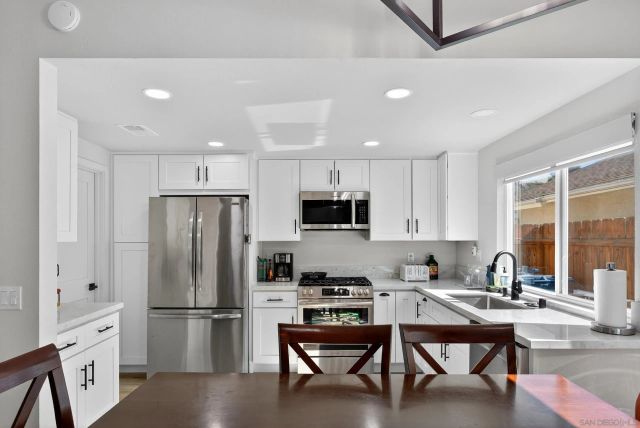 1461 Autumn Woods Pl., Escondido, CA 92029