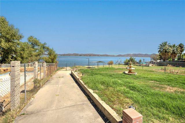 17092 Grand, Lake Elsinore, CA 92530