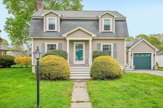12 Puritan Rd, Danvers, MA 01923