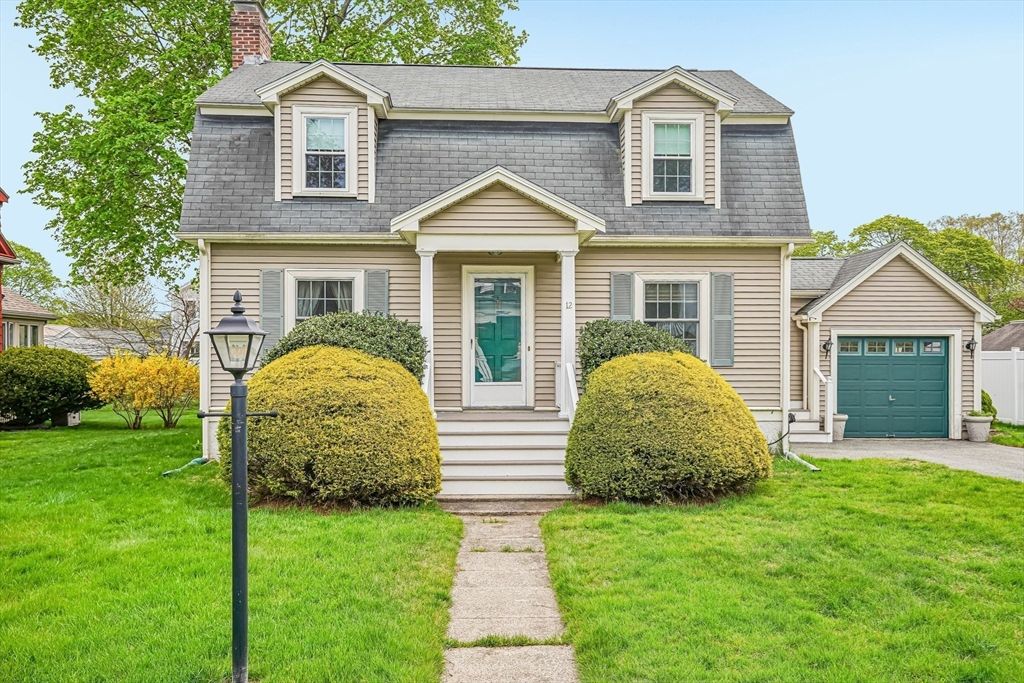 12 Puritan Rd, Danvers, MA 01923