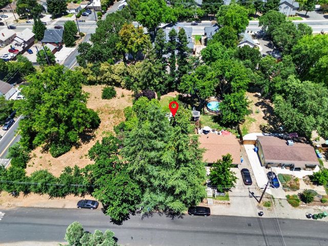 9161 Grove St, Elk Grove, CA 95624